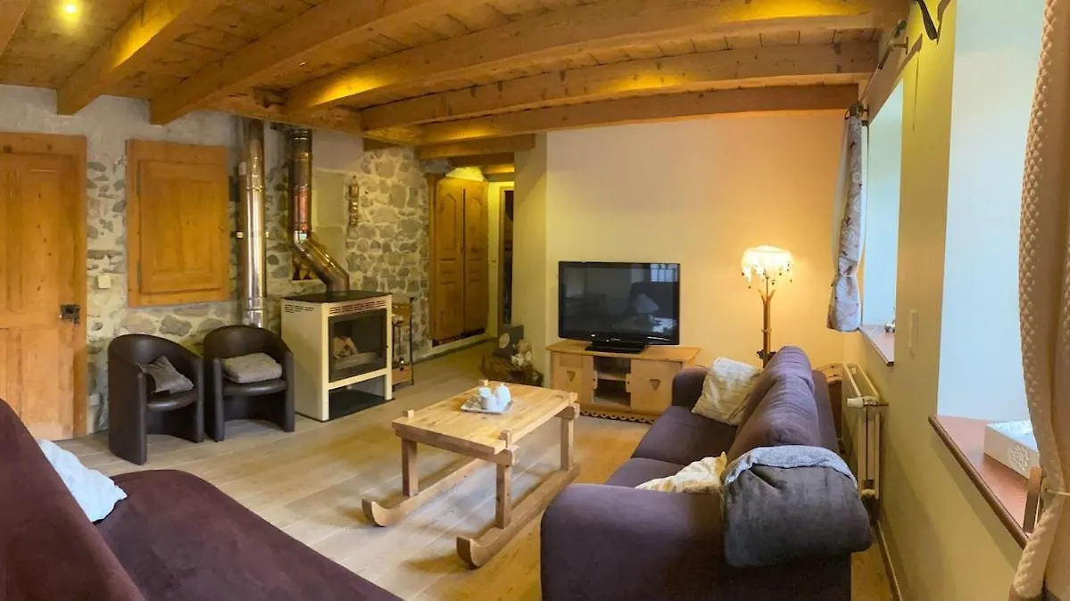 Appartement De Charme Dans Une Ancienne Ferme La Baume